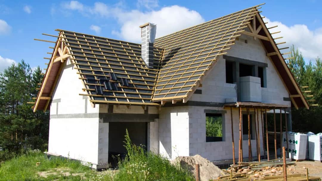 Ile kosztuje wybudowanie domu w stanie surowym? Zaskakujące ceny! Ile kosztuje wybudowanie domu w stanie surowym? Zaskakujące ceny!
